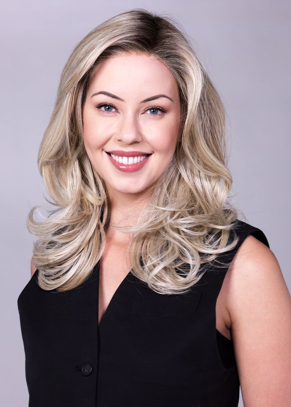 BelleTress Brooklyn Premium Synthetic wig in Color Crushed Almond Blonde-R New